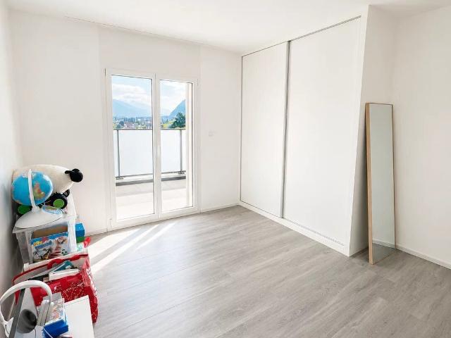 House with 5.5 rooms on sale in Saxon 184 m² | dreamo. Ch