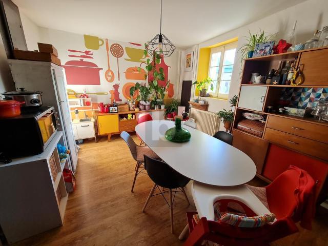 House with 5 rooms on sale in Carona 195 m² | dreamo. Ch