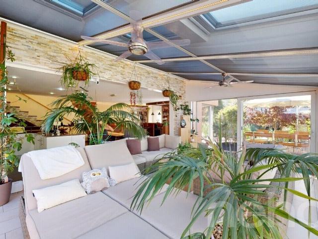 House with 6.5 rooms on sale in Oberried FR 236 m² | dreamo. Ch