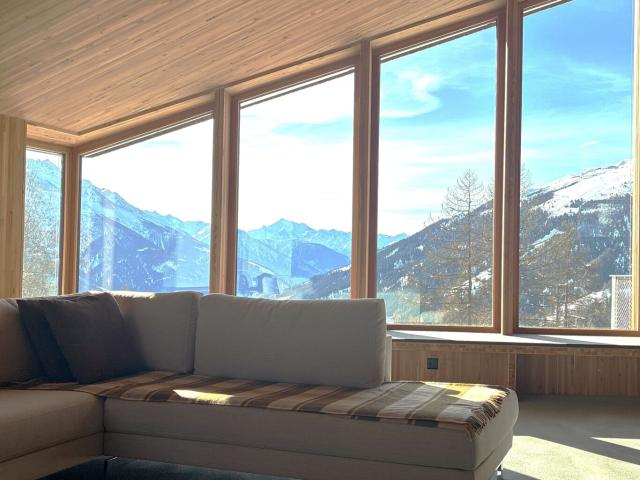 House with 6.5 rooms on sale in Bellwald 202 m² | dreamo. Ch