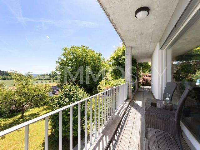 House with 6.5 rooms on sale in Hagenbuch ZH 190 m² | dreamo. Ch