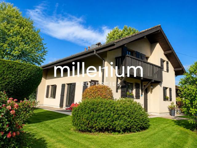 House with 6 rooms for rent in ZONE 160 m² | dreamo. Ch