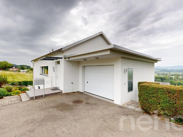 House with 6 rooms on sale in Uesslingen 200 m² | dreamo. Ch