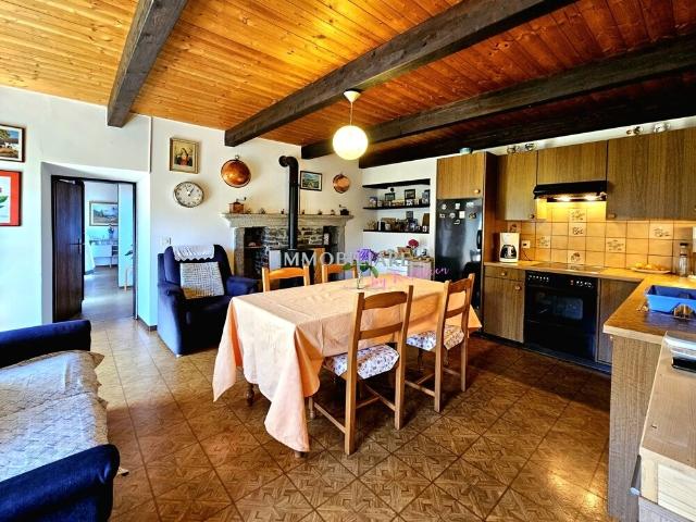 House with 6 rooms on sale in Auressio 104 m² | dreamo. Ch