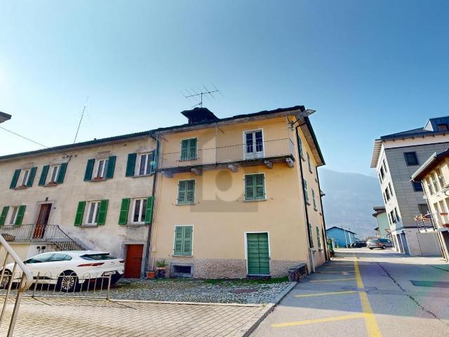 House with 6 rooms on sale in Biasca 195 m² | dreamo. Ch