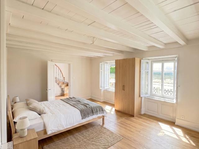 House with 6 rooms on sale in L'Abbaye 180 m² | dreamo. Ch