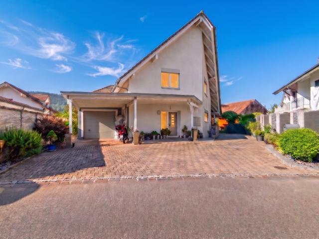 House with 7.5 rooms on sale in Möhlin 280 m² | dreamo. Ch