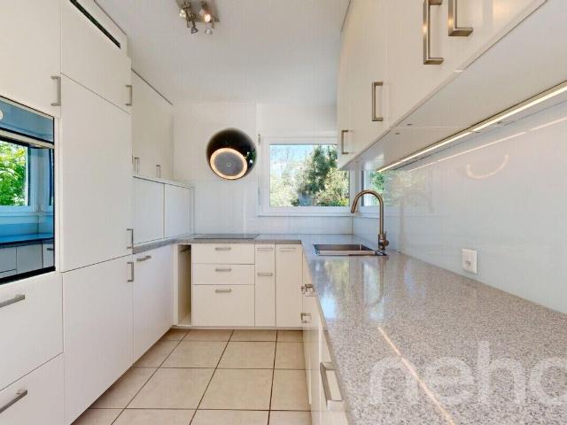 House with 7.5 rooms on sale in Jona 183 m² | dreamo. Ch