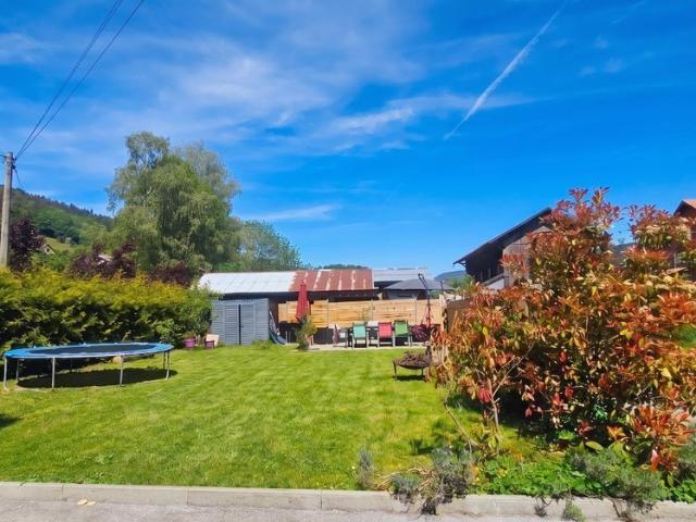 House with 7 rooms on sale in Boveresse 365 m² | dreamo. Ch