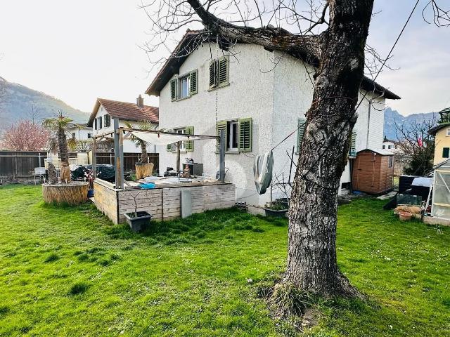 House with 7 rooms on sale in Buchs SG 171 m² | dreamo. Ch