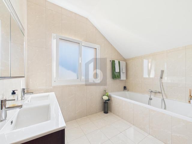 House with 8 rooms on sale in Vuisternens en Ogoz 160 m² | dreamo. Ch