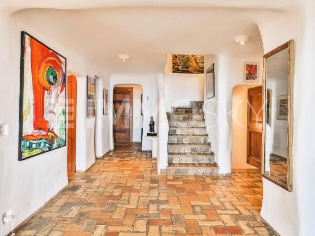 House with 8 rooms on sale in Arzier 325 m² | dreamo. Ch