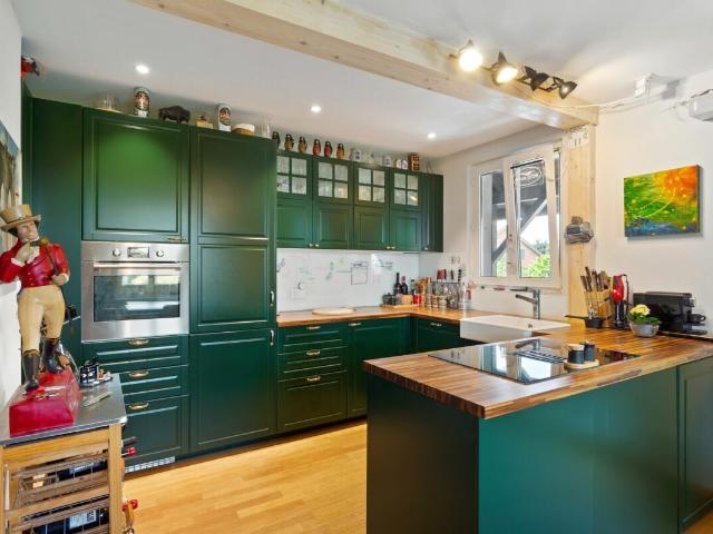 House with 9.5 rooms on sale in Elgg 241 m² | dreamo. Ch
