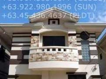 House and Lot in Leoncia Ville, President Model