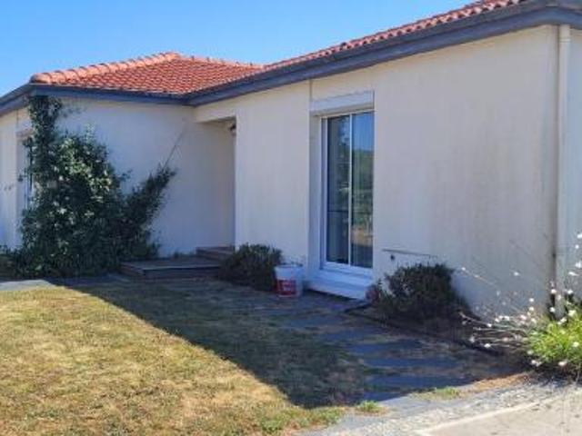 House at 44 Bouaye, BOUAYE, 44830, France