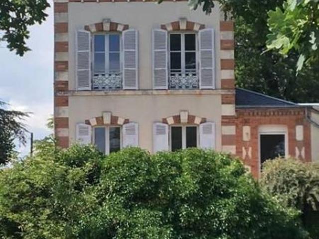 House at 45 Saran, SARAN, 45770, France
