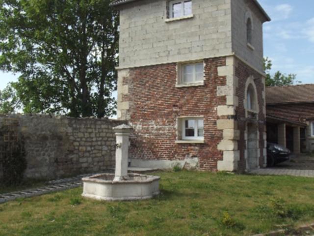House at 60 Sacy le Grand, SACY LE GRAND, 60700, France