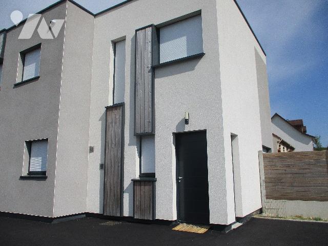 House at 62 Desvres, DESVRES, 62240, France