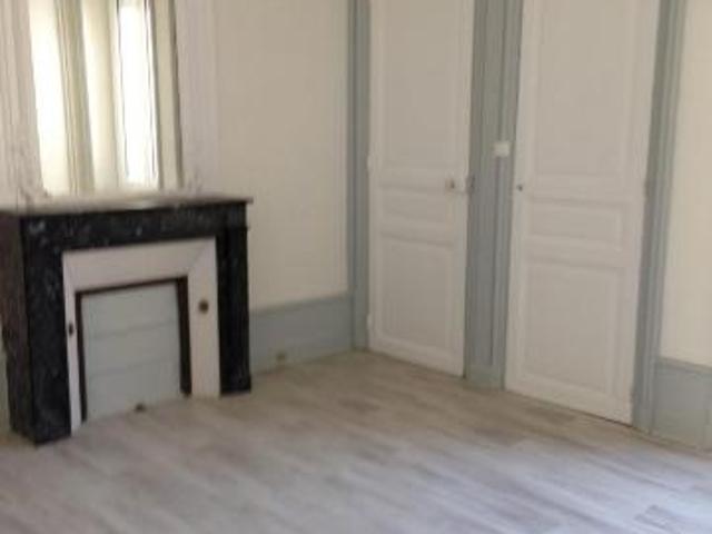 House at 72 Mans, LE MANS, 72000, France