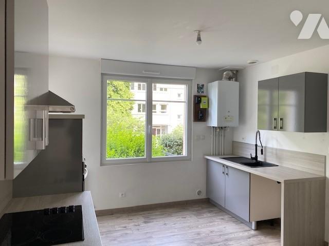 House at 76 Barentin, BARENTIN, 76360, France