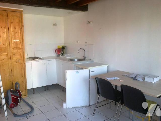 House at 80 Amiens, AMIENS, 80000, France