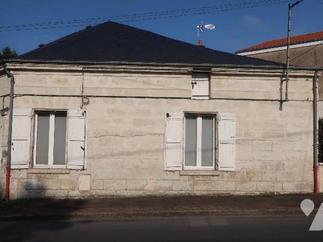 House at 86 Châtellerault, CHATELLERAULT, 86100, France