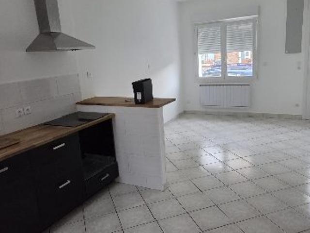 House at 02 Saint Quentin, ST QUENTIN, 02100, France