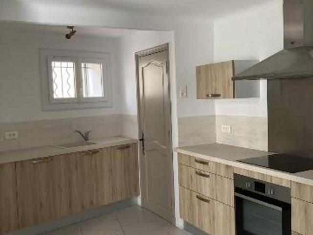 House at 13 Eyragues, EYRAGUES, 13630, France