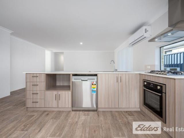 house at 12 Willandra Road, Baldivis WA 6171, Australia