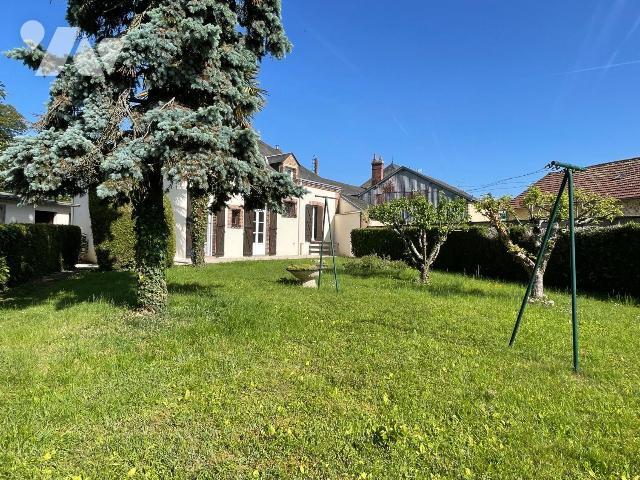 House at 28 Authon du Perche, AUTHON DU PERCHE, 28330, France