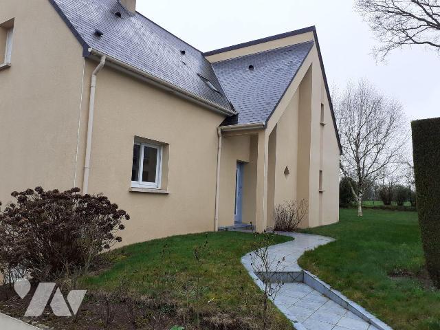 House at 35 Erbrée, ERBREE, 35500, France