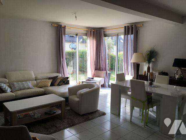 House at 35 Noyal Châtillon sur Seiche, NOYAL CHATILLON SUR SEICHE, 35230, France