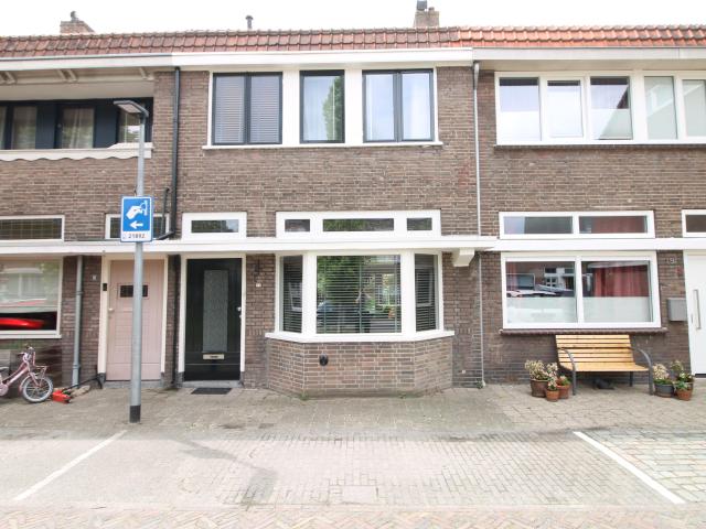 house at Breda Leeuwerikstraat 4815CR, Netherlands