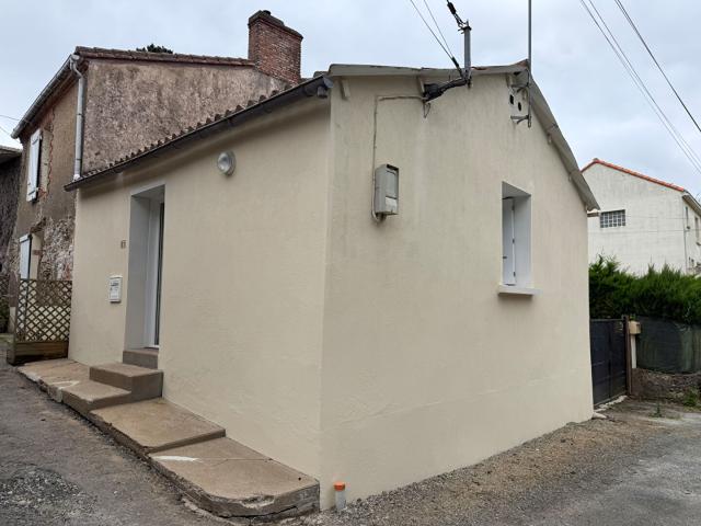 house at La varenne 49270