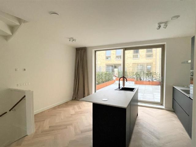 House at Noord West Buitensingel 58, 2518 PA 's gravenhage, Netherlands