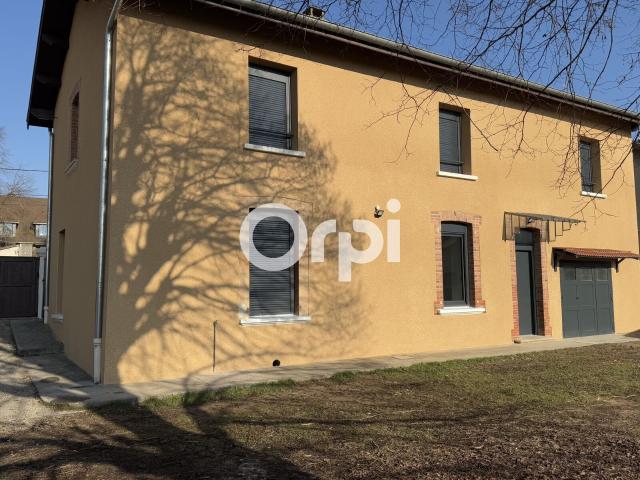house at Rte De St Etienne De St Geoirs, Saint Geoirs