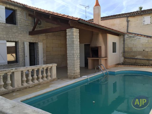 house at Rue Hector Berlioz, Les Gonds