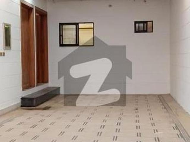 House Available For Sale Gulistan Colony No 1