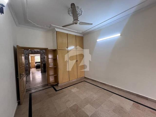 House available for sale in i 8