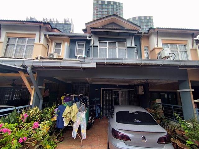 HOUSE BEHIND ICITY Double Storey Terrace Seksyen 7 Shah Alam