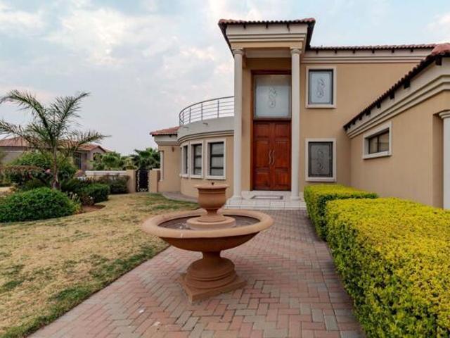 House Blue Valley Golf Estate Gauteng LS67605262