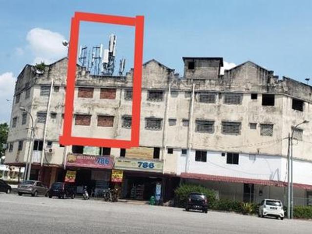 House bukit beruntung