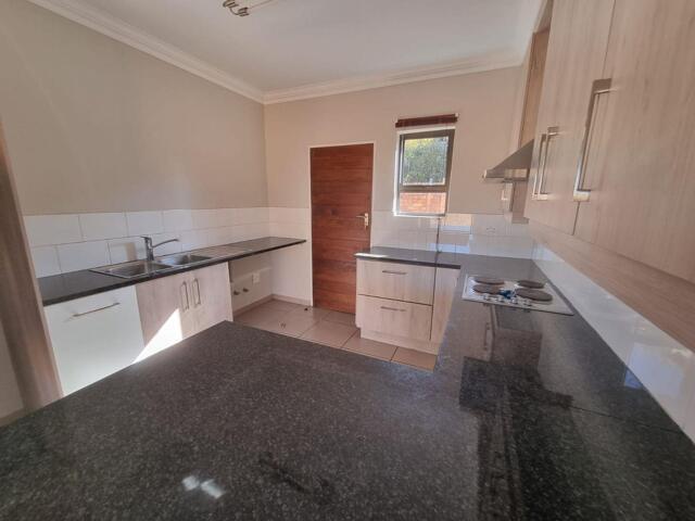 House Ekurhuleni Ward 36 Gauteng LS67606422