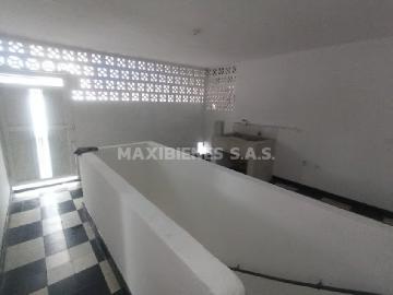 house en arriendo AV 33 82 22 tercer piso
