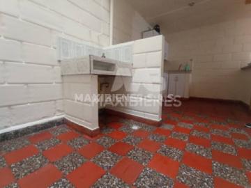 house en arriendo CL 28 B 54 B 15 Primer Piso La Finquita