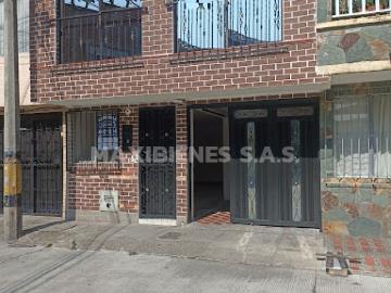 house en arriendo CR 65G D 15 21 PISO 2
