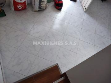 house en arriendo CR 97A D 64 27 CASA MONTE ROBLES
