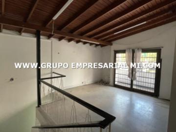 house en arriendo Laureles