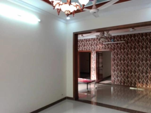 House For Grabs In 1500 Square Feet I 9 Islamabad I 9 ID 93875