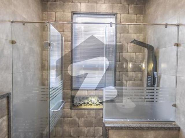 House For Grabs In 20 Marla Lahore DHA Phase 6